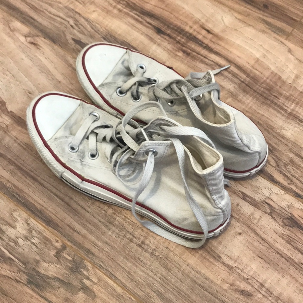 White High top convrse